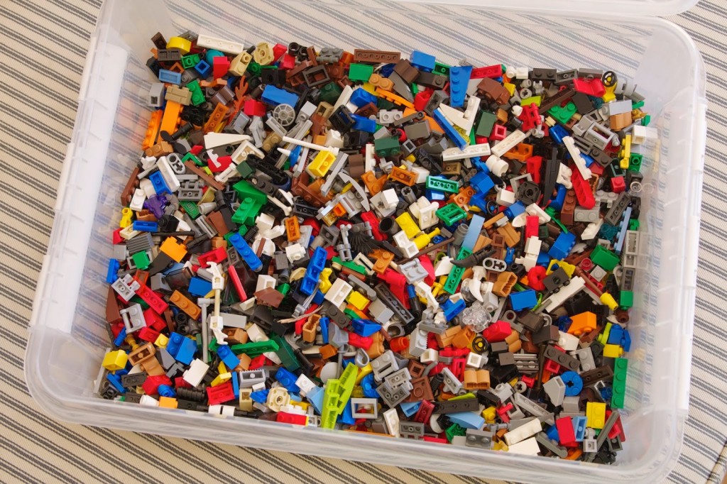 Simple and Maintainable Lego Organization - The Simply Organized Home