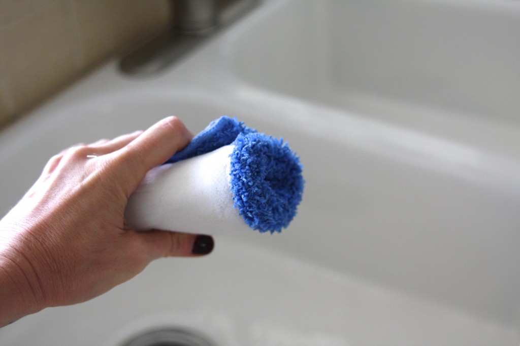 cleaning with microfiber
