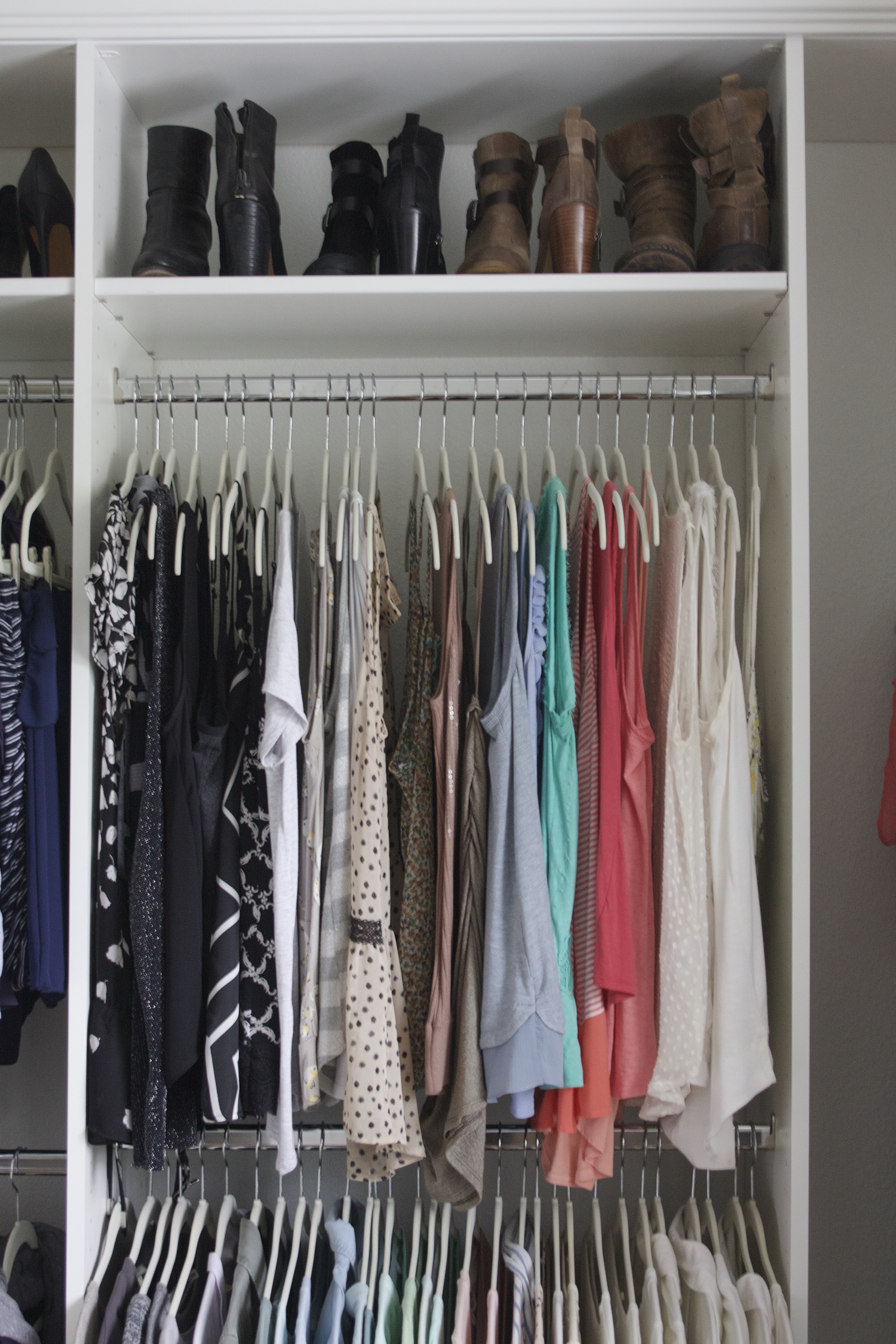 Best Hangers For Your Closet 