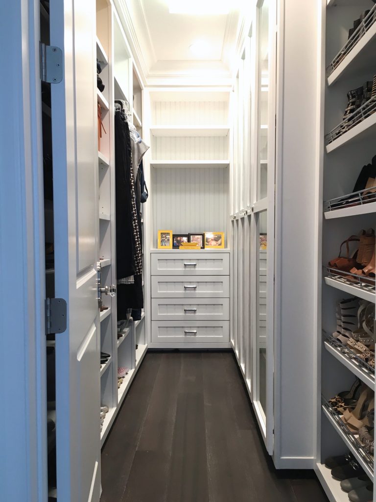 stunning-master-closet