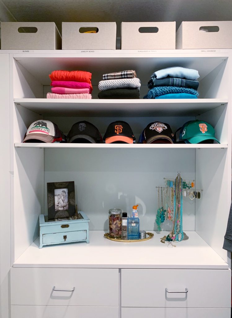 https://simplyorganized.me/wp-content/uploads/2019/02/closet-after-with-new-shelves-748x1024.jpg