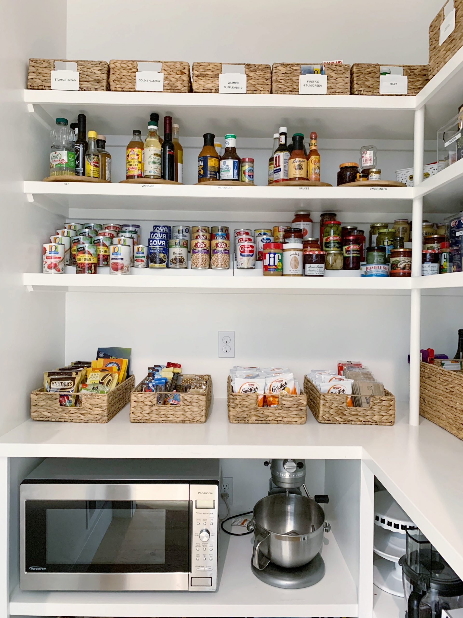 https://simplyorganized.me/wp-content/uploads/2020/02/pretty-white-walk-in-pantry-scaled.jpg